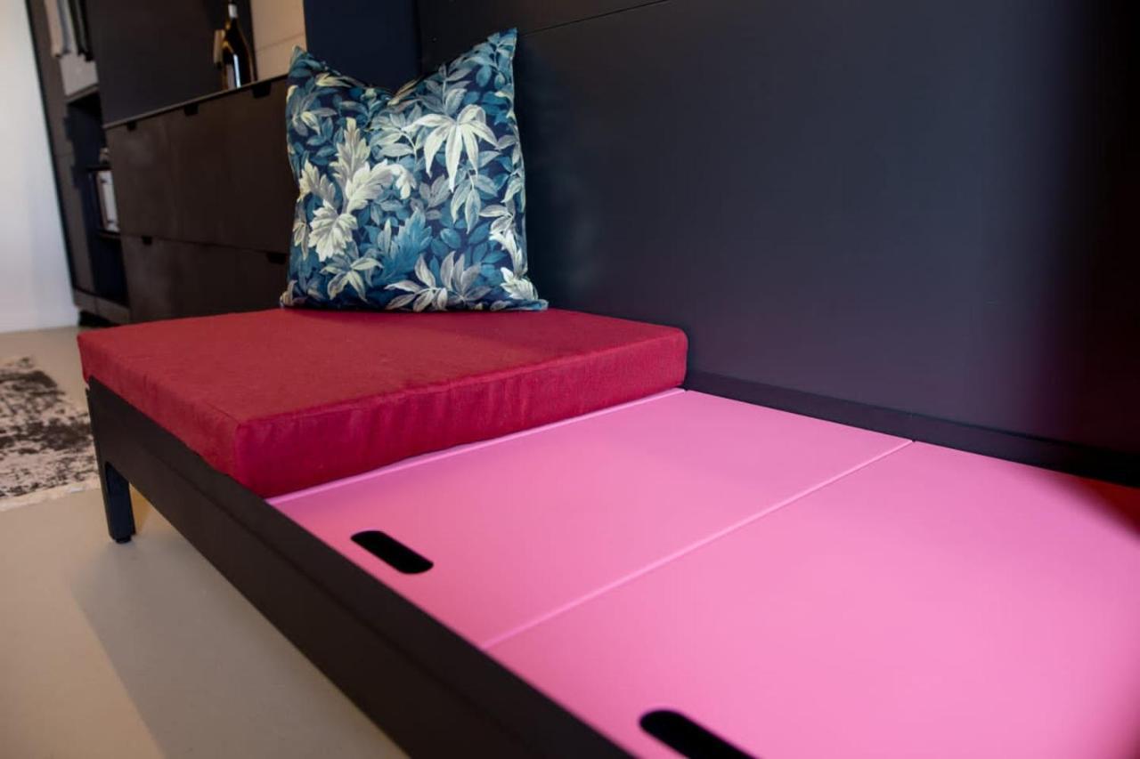Uxolo Living